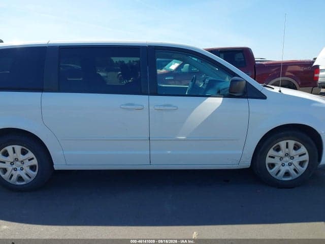 2017 DODGE GRAND CARAVAN SE 13