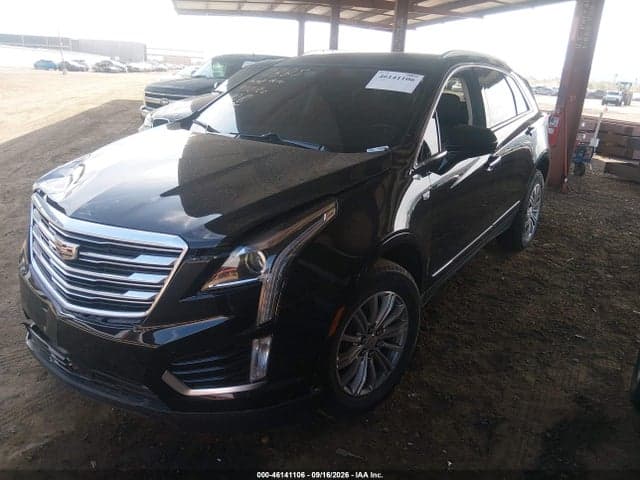 2017 CADILLAC XT5 LUXURY 2