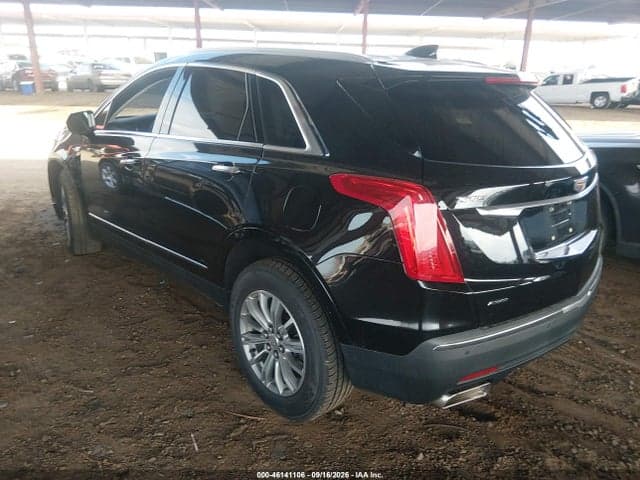 2017 CADILLAC XT5 LUXURY 3