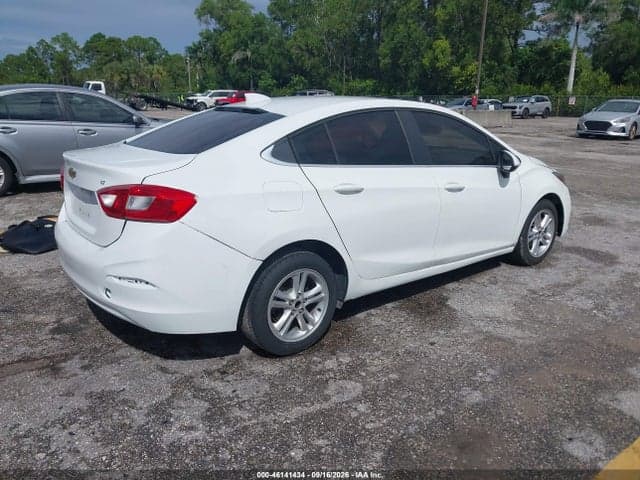 2017 CHEVROLET CRUZE LT AUTO 4