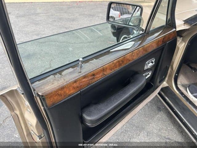 1985 ROLLS-ROYCE SILVER SPUR 14
