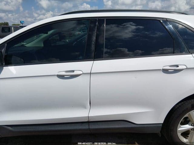 2018 FORD EDGE SE 14
