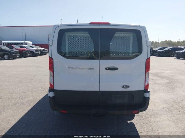 2019 FORD TRANSIT-250 17