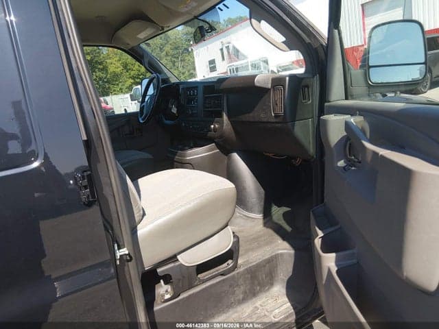 2018 CHEVROLET EXPRESS 2500 WORK VAN 5