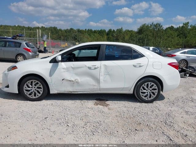 2017 TOYOTA COROLLA LE 14