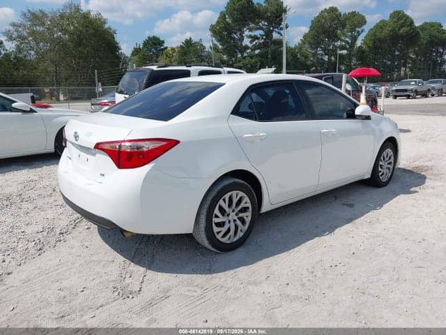2017 TOYOTA COROLLA LE 4