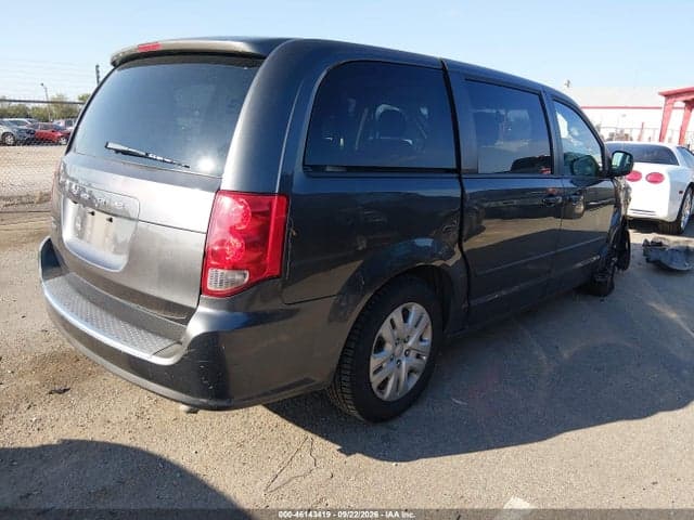2017 DODGE GRAND CARAVAN SE 4