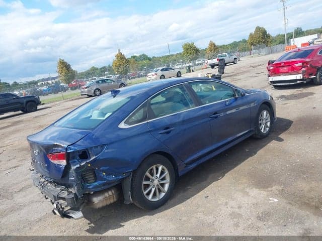 2019 HYUNDAI SONATA SE 4