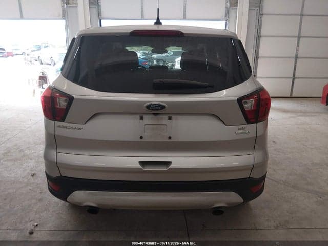 2019 FORD ESCAPE SE 16