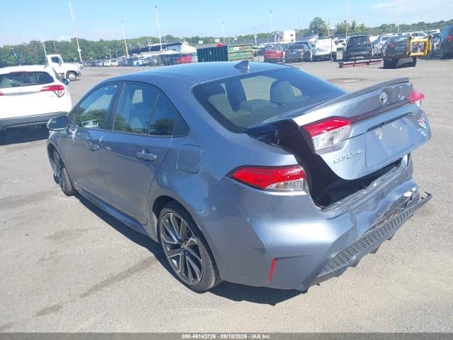 2021 TOYOTA COROLLA SE 3