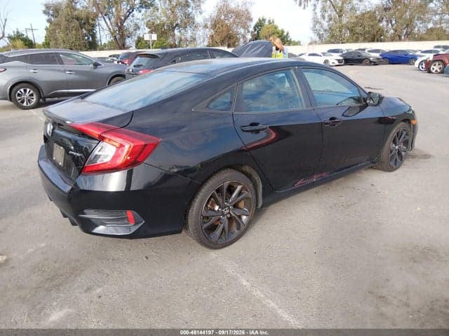 2019 HONDA CIVIC SPORT 4