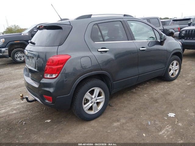 2017 CHEVROLET TRAX LT 4