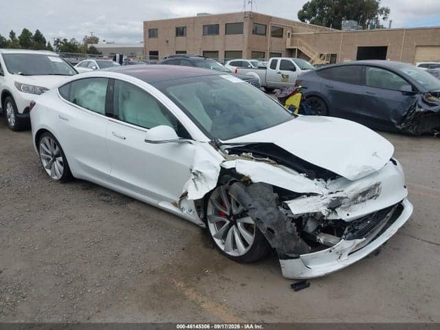 2018 TESLA MODEL 3 LONG RANGE/PERFORMANCE 1