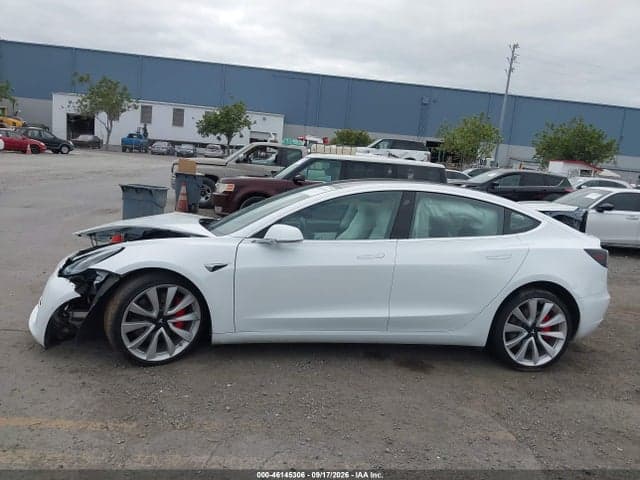 2018 TESLA MODEL 3 LONG RANGE/PERFORMANCE 12