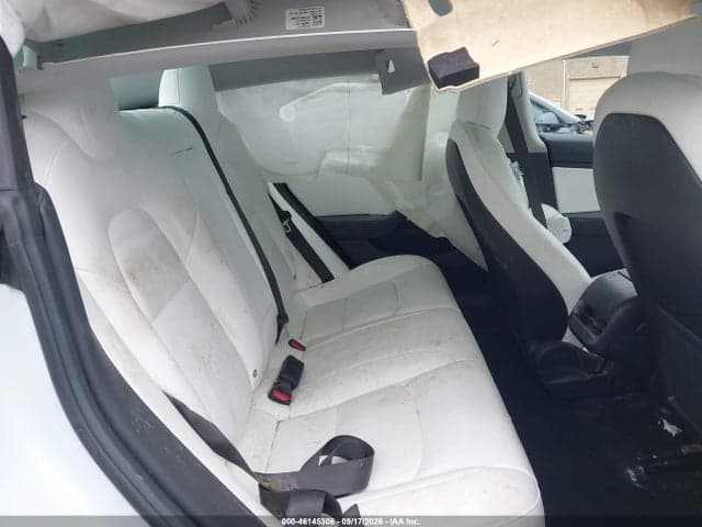 2018 TESLA MODEL 3 LONG RANGE/PERFORMANCE 8