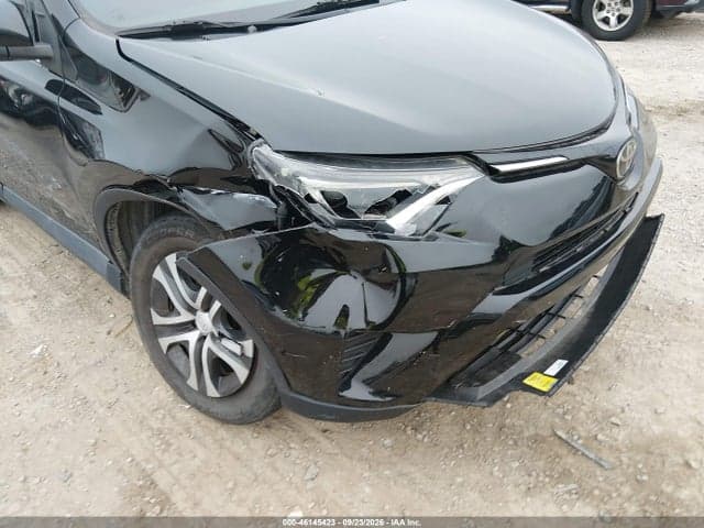 2017 TOYOTA RAV4 LE 17