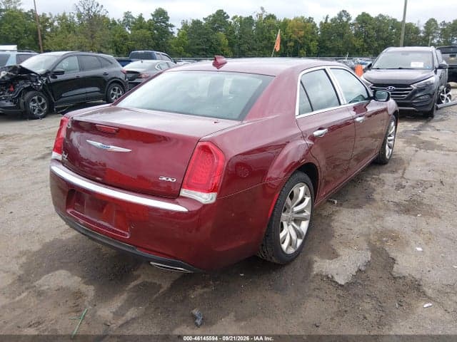 2018 CHRYSLER 300 LIMITED 4