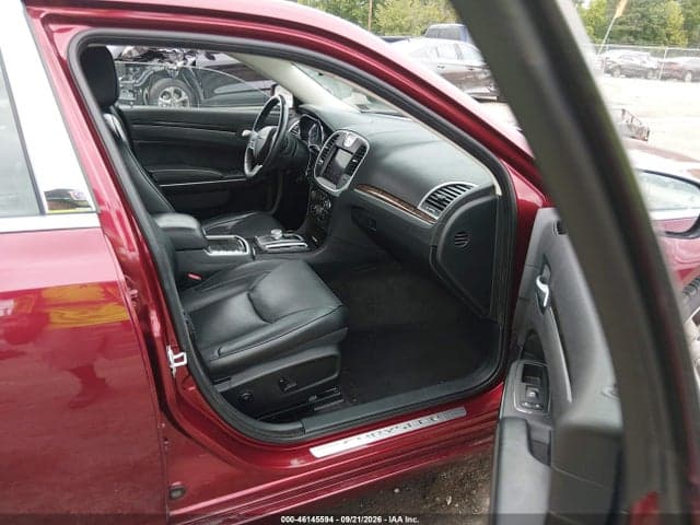 2018 CHRYSLER 300 LIMITED 5