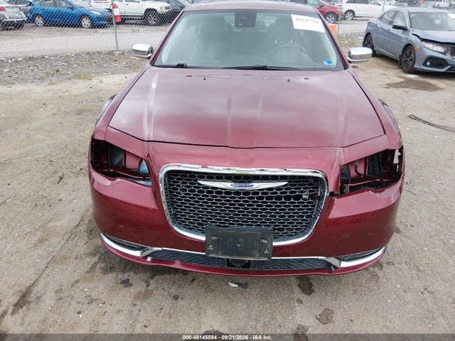 2018 CHRYSLER 300 LIMITED 6