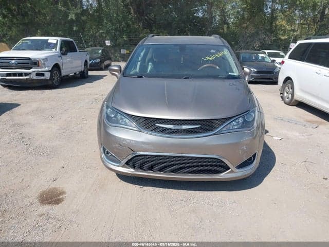 2017 CHRYSLER PACIFICA TOURING-L 6