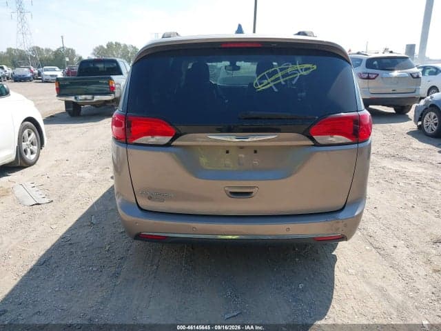 2017 CHRYSLER PACIFICA TOURING-L 9