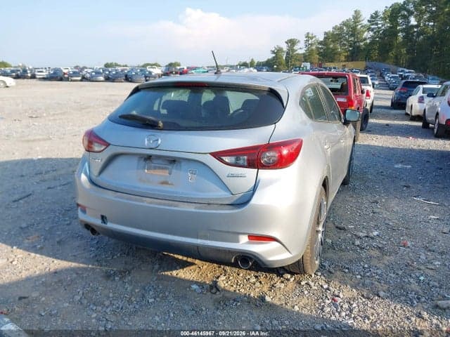 2017 MAZDA MAZDA3 TOURING 4