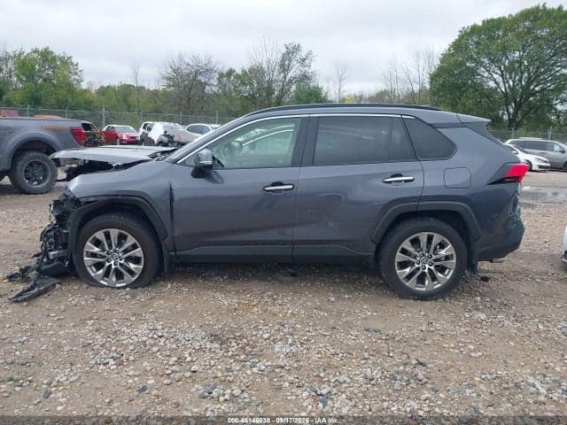 2021 TOYOTA RAV4 LIMITED 15