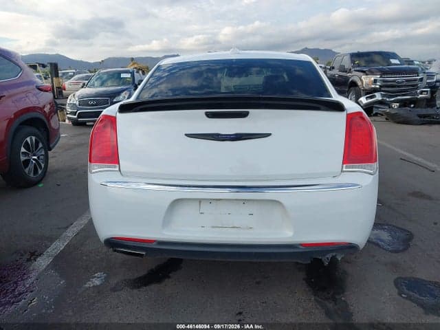 2020 CHRYSLER 300 LIMITED 17