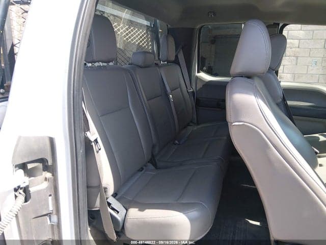 2017 FORD F-150 XL 8