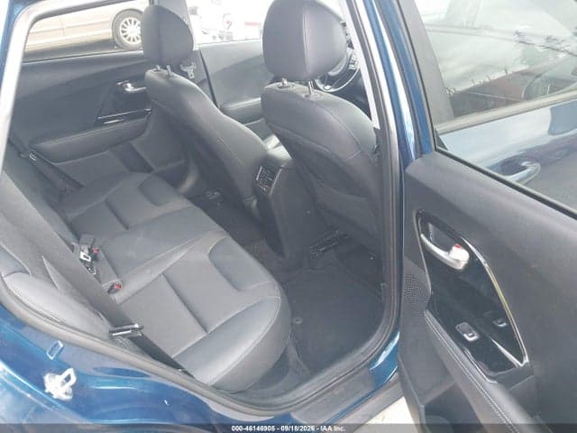 2017 KIA NIRO EX 8