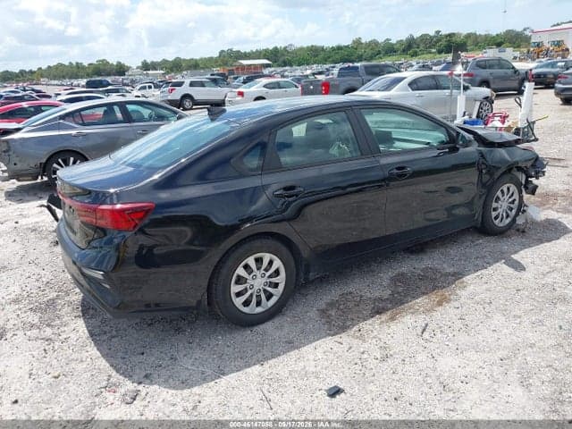 2021 KIA FORTE FE 4