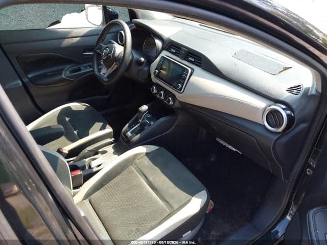 2020 NISSAN VERSA SV XTRONIC CVT 5
