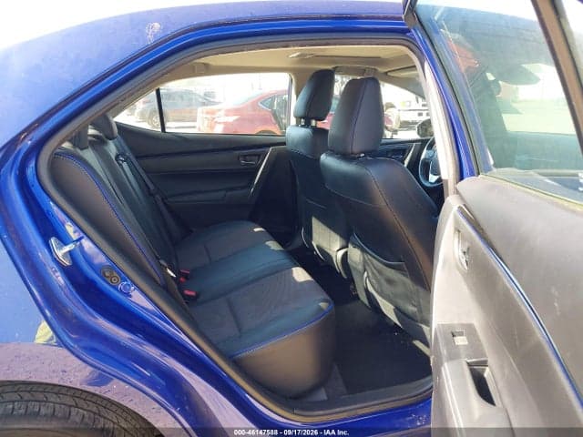 2017 TOYOTA COROLLA SE 8