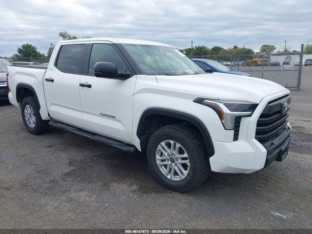 2024 TOYOTA TUNDRA SR5 1