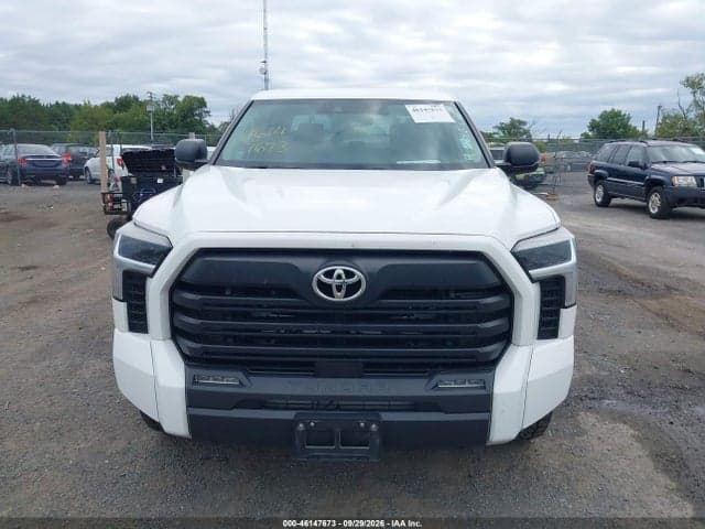 2024 TOYOTA TUNDRA SR5 12