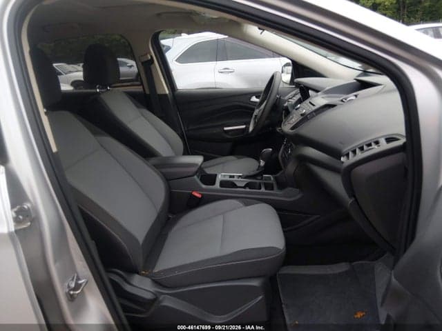 2017 FORD ESCAPE SE 5
