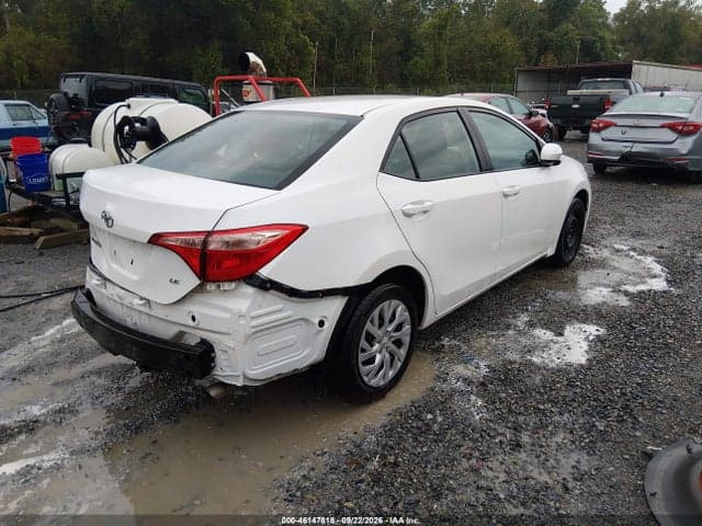 2018 TOYOTA COROLLA LE 4