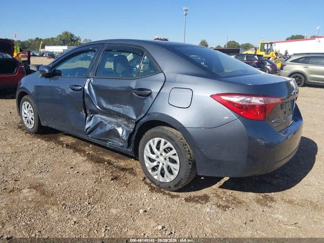 2019 TOYOTA COROLLA LE 3