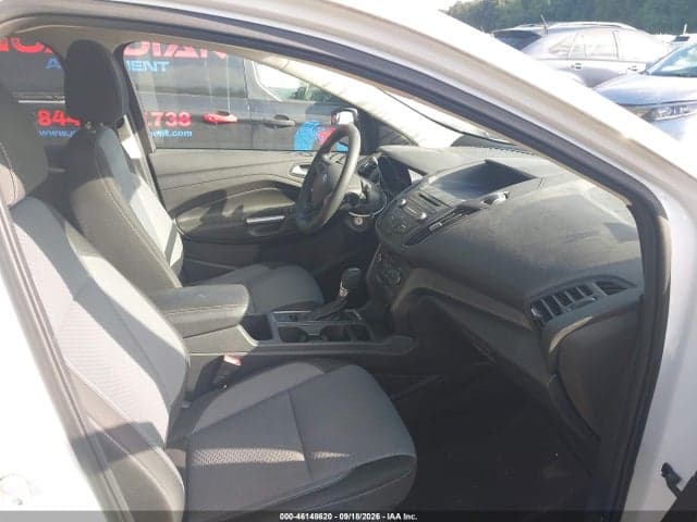 2017 FORD ESCAPE SE 5