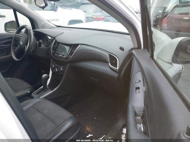 2017 CHEVROLET TRAX LT 5