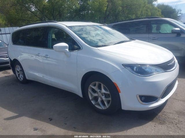 2018 CHRYSLER PACIFICA TOURING PLUS 1