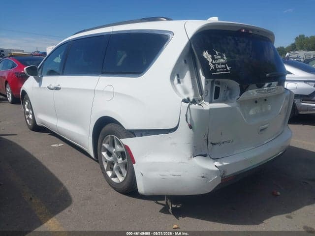 2018 CHRYSLER PACIFICA TOURING PLUS 3