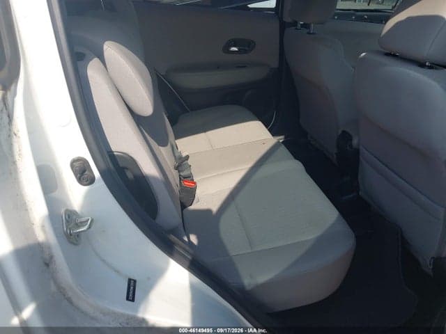 2017 HONDA HR-V LX 8