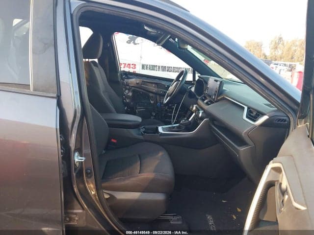 2021 TOYOTA RAV4 PRIME SE 5