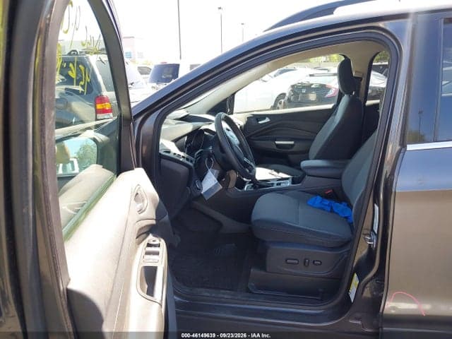 2018 FORD ESCAPE SE 5