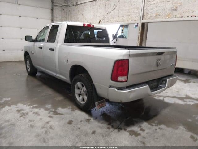 2018 RAM 1500 EXPRESS 4X4 6'4 BOX 3