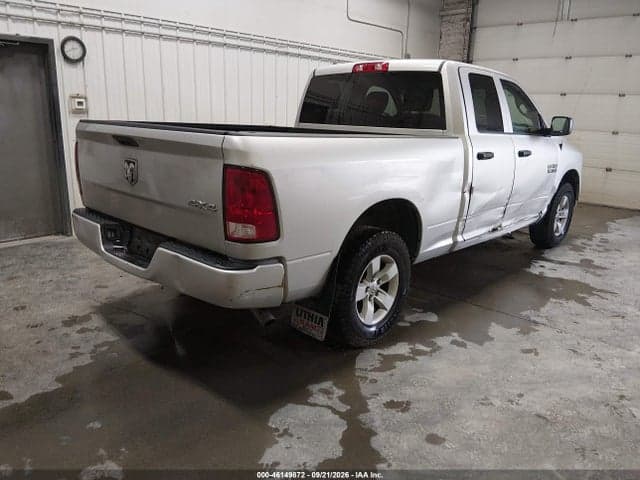 2018 RAM 1500 EXPRESS 4X4 6'4 BOX 4