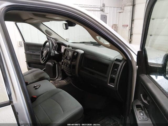 2018 RAM 1500 EXPRESS 4X4 6'4 BOX 5