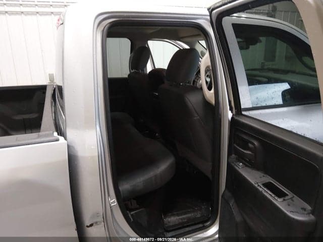 2018 RAM 1500 EXPRESS 4X4 6'4 BOX 8