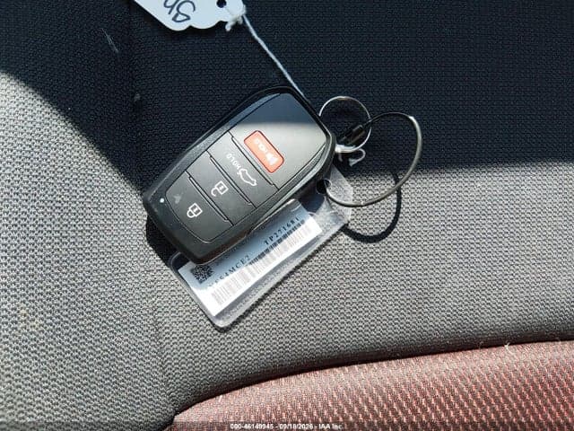 2026 TOYOTA COROLLA SE 11
